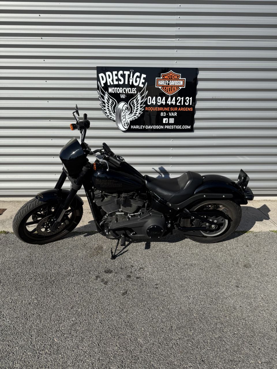 HARLEY-DAVIDSON SOFTAIL LOW RIDER 1868 S 4