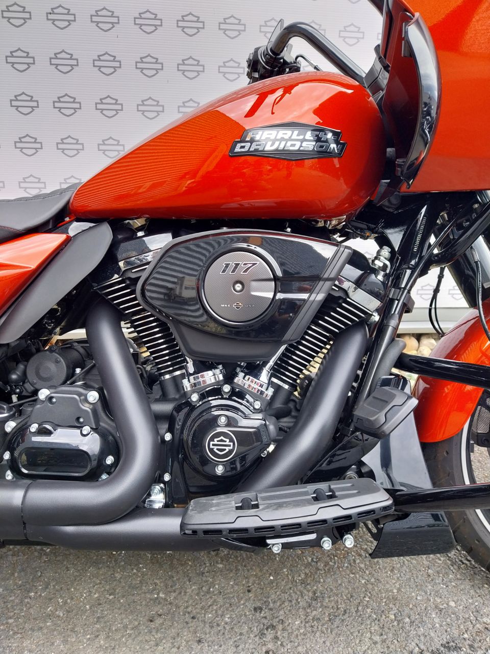 HARLEY-DAVIDSON TOURING ROAD GLIDE 1923 4