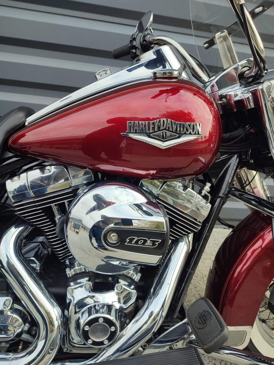 HARLEY-DAVIDSON TOURING ROAD KING 1688 CLASSIC 4