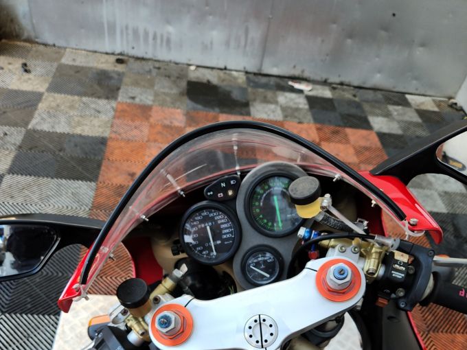 DUCATI 916 4