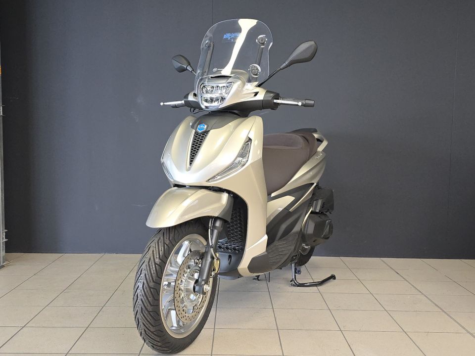 PIAGGIO BEVERLY 400 4