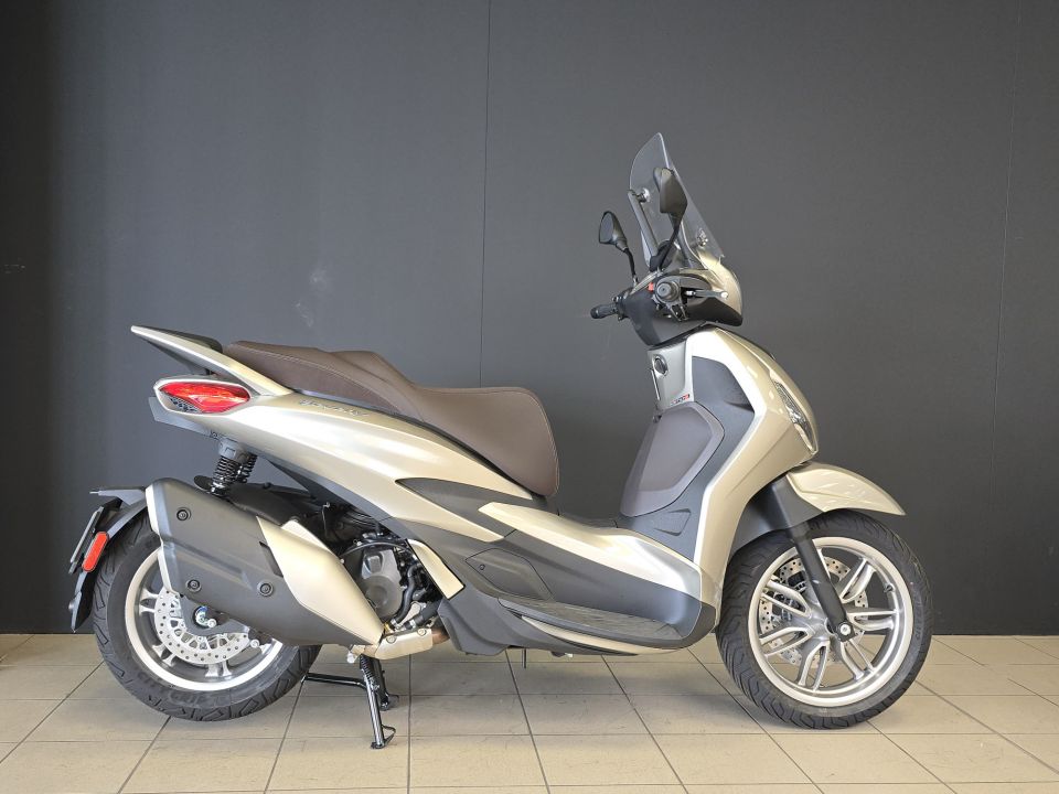 PIAGGIO BEVERLY 400 4