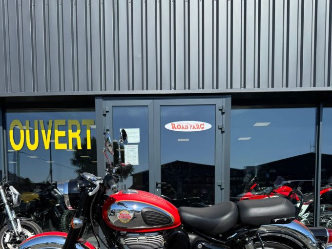 ROYAL ENFIELD CLASSIC 350 CHROME 4