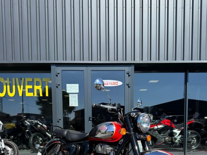 ROYAL ENFIELD CLASSIC 350 CHROME 4