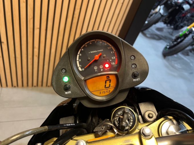 KAWASAKI ER-6 4