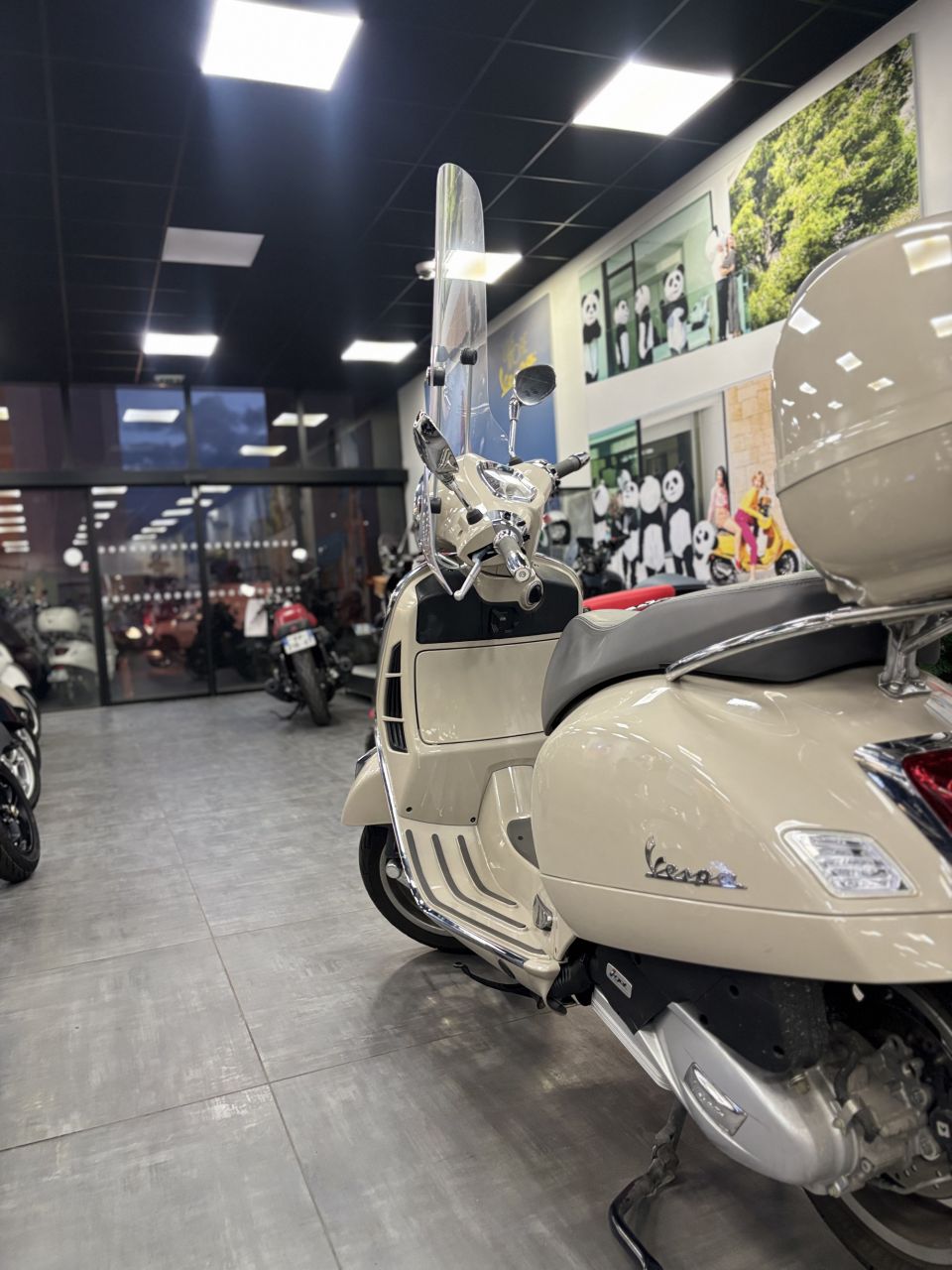 VESPA GTS 125 4