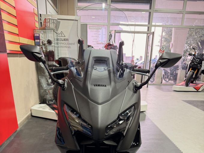 YAMAHA XP T-MAX 560 4