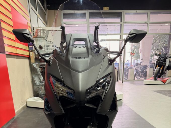 YAMAHA XP T-MAX 560 4