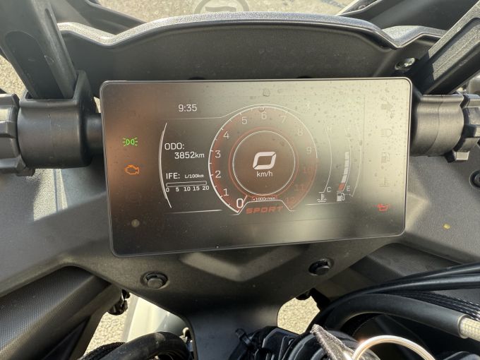 CF MOTO 650 GT 4