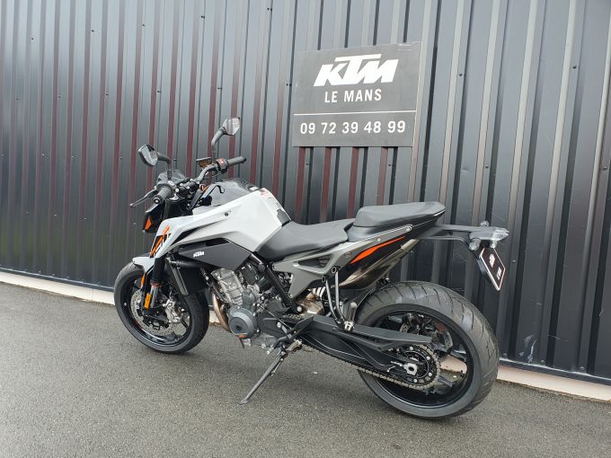 KTM 790 DUKE L 4