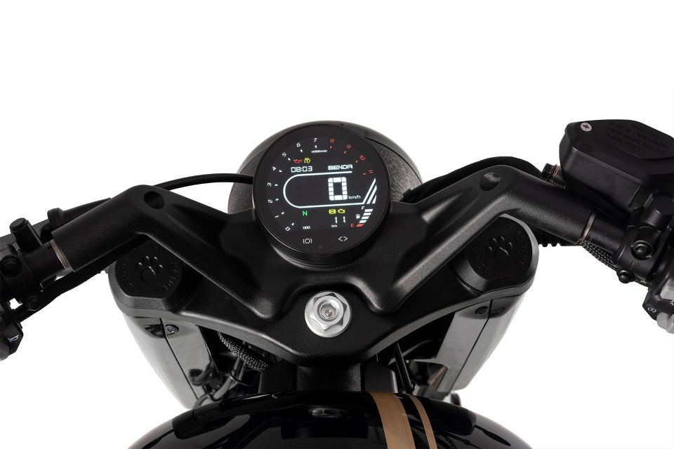 BENDA MOTOR BENDA NAPOLEON 500 4