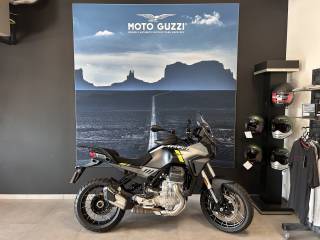 MOTO GUZZI STELVIO - 2025