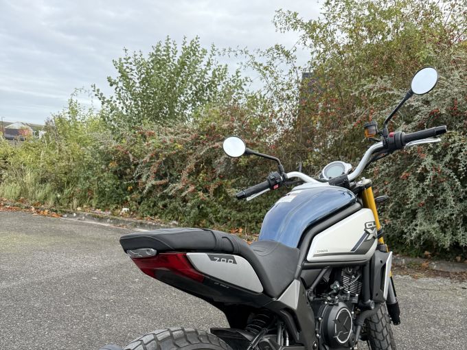 CF MOTO CLX 700 HERITAGE 4