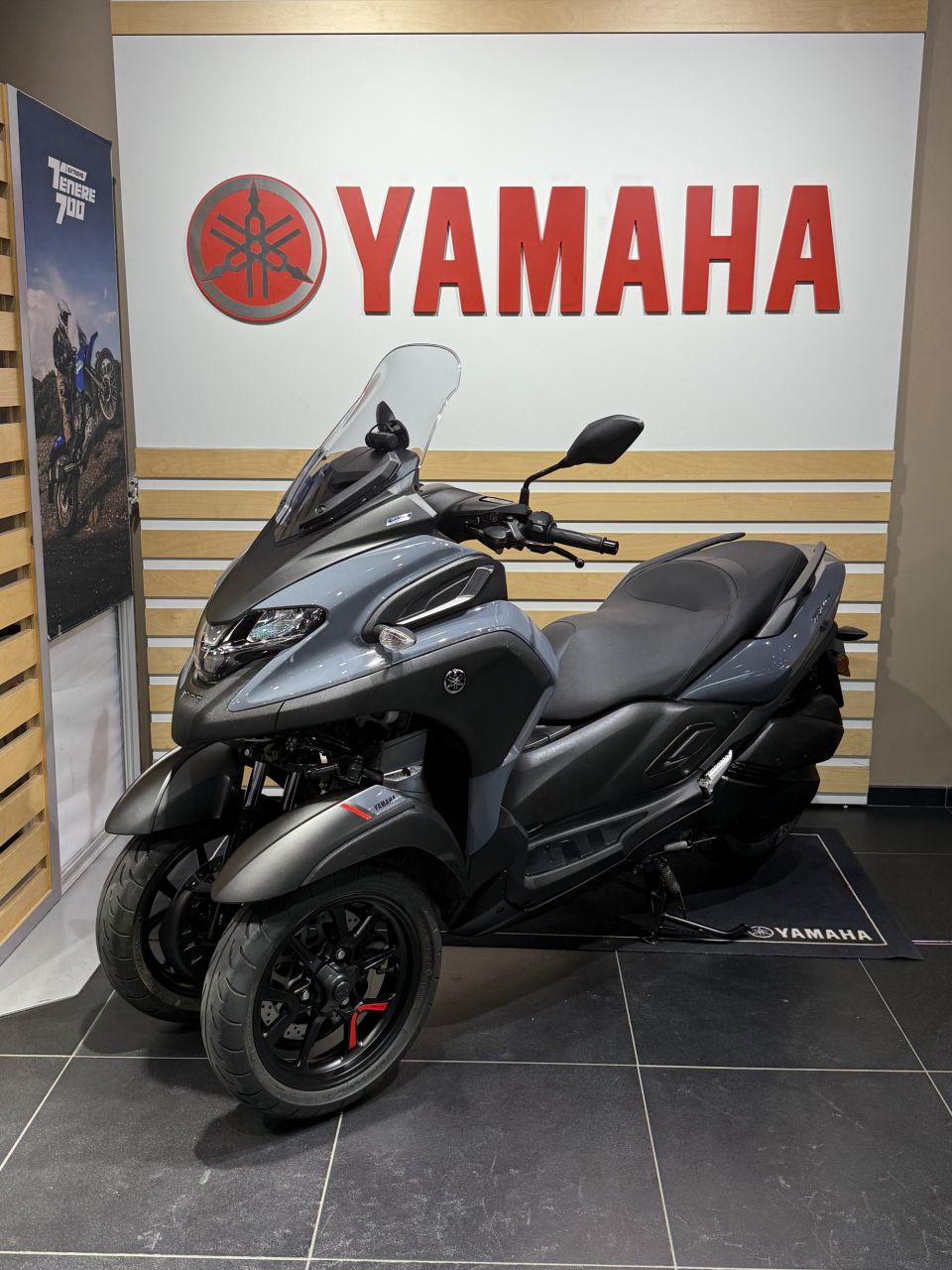 YAMAHA TRICITY 300 4