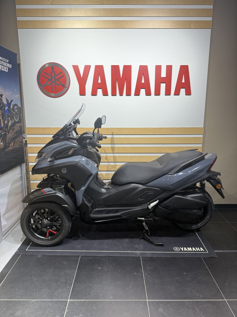 YAMAHA TRICITY 300 4