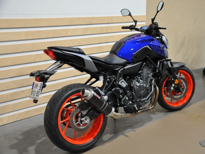 YAMAHA MT-07 (47.5CV) 4