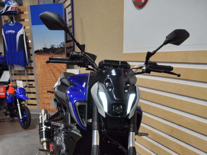 YAMAHA MT-07 (47.5CV) 4