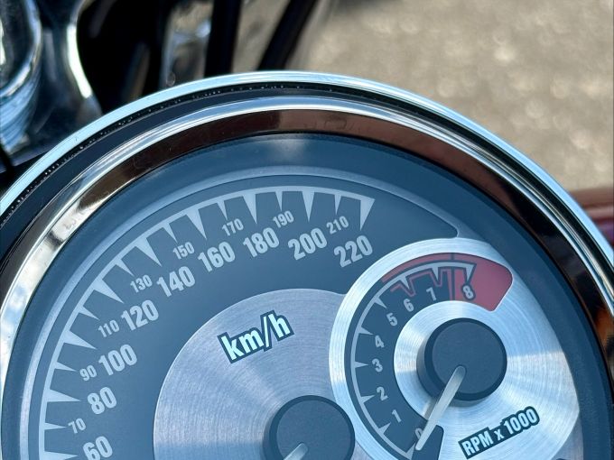HARLEY-DAVIDSON SOFTAIL DELUXE 1690 4