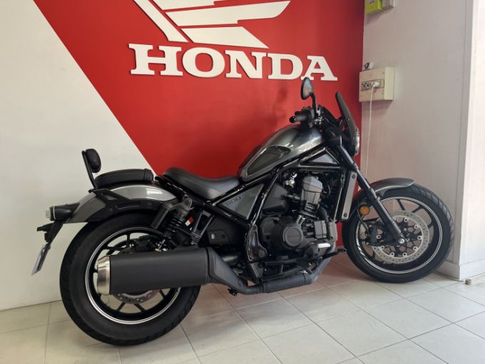 HONDA CMX1100 Rebel DCT 4