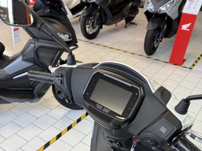 PIAGGIO LIBERTY 125 4