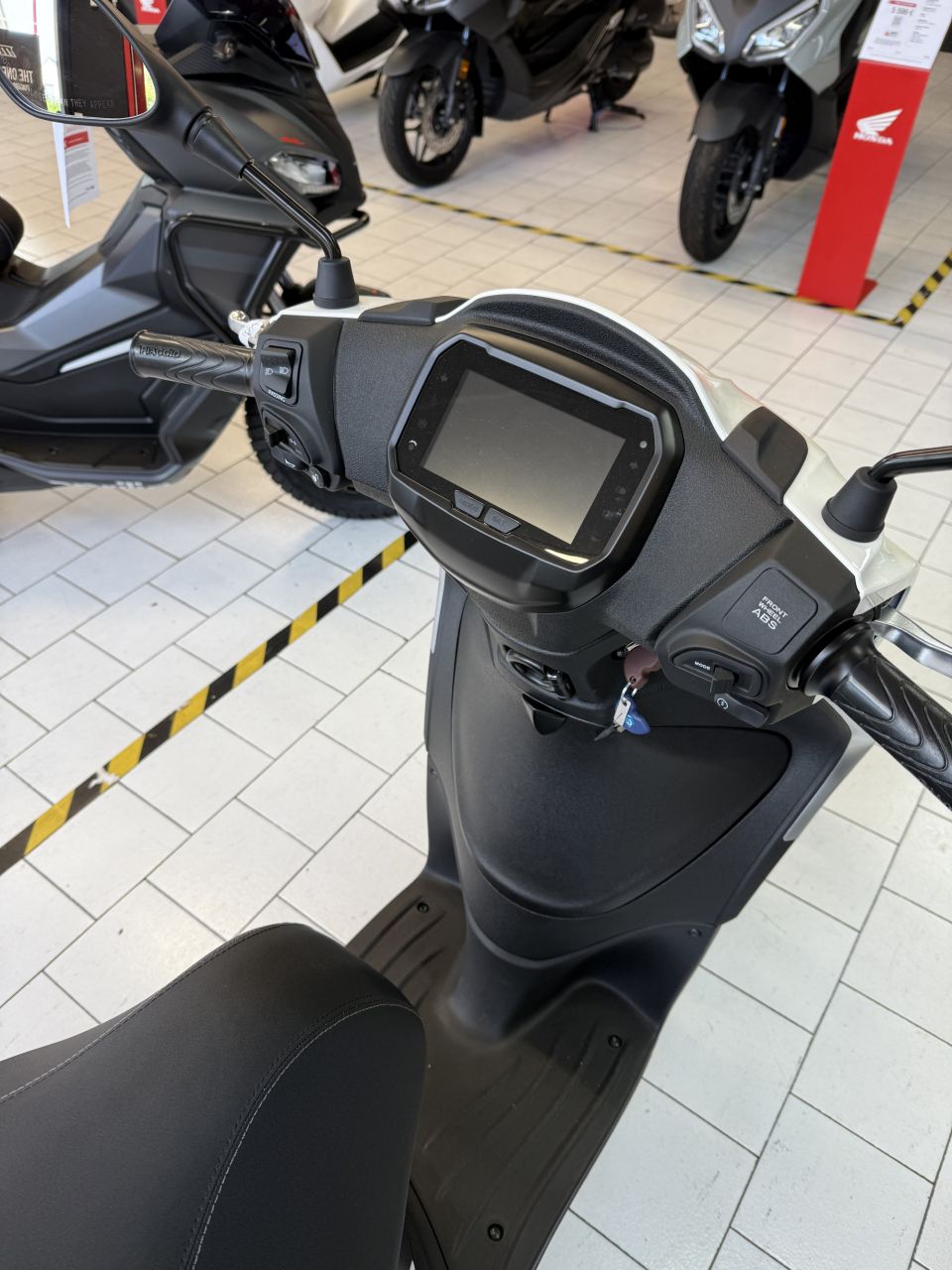 PIAGGIO LIBERTY 125 4