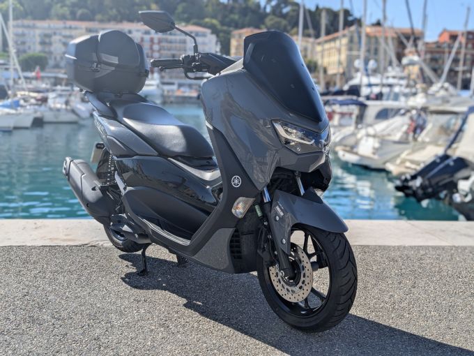 YAMAHA NMAX 125 4