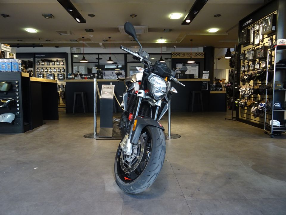 APRILIA SHIVER 900 ABS 4