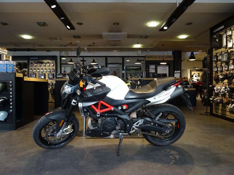APRILIA SHIVER 900 ABS 4