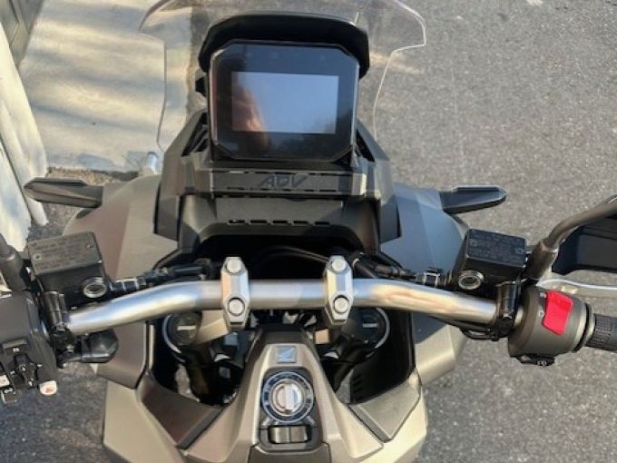 HONDA ADV 350 4