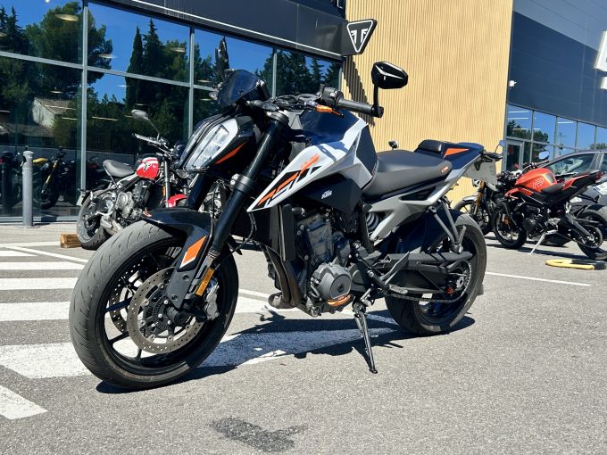 KTM 790 DUKE L 4