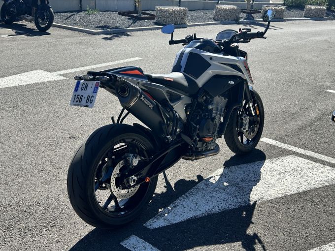 KTM 790 DUKE L 4