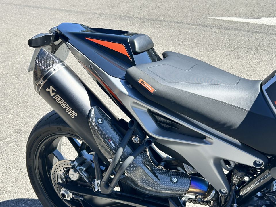 KTM 790 DUKE L 4