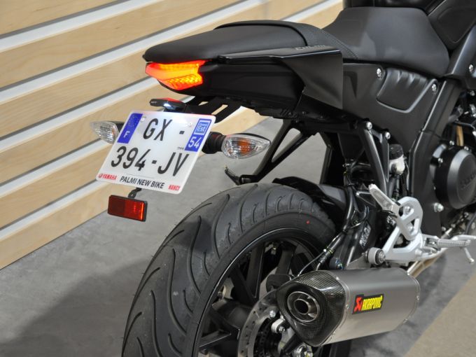 YAMAHA MT-125 4