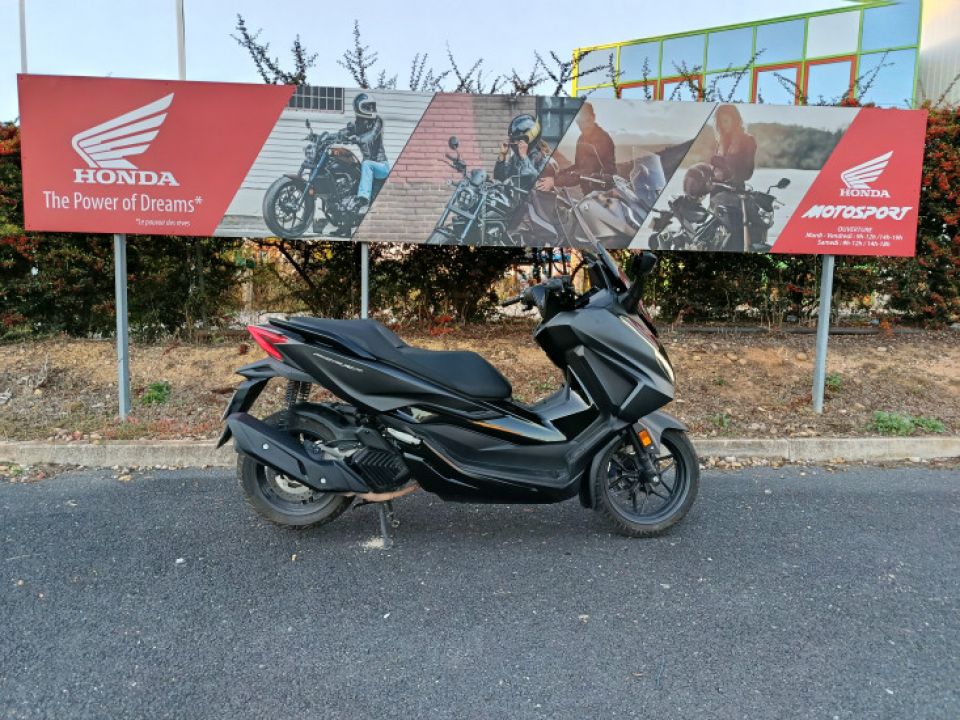 HONDA FORZA 125 ABS 4