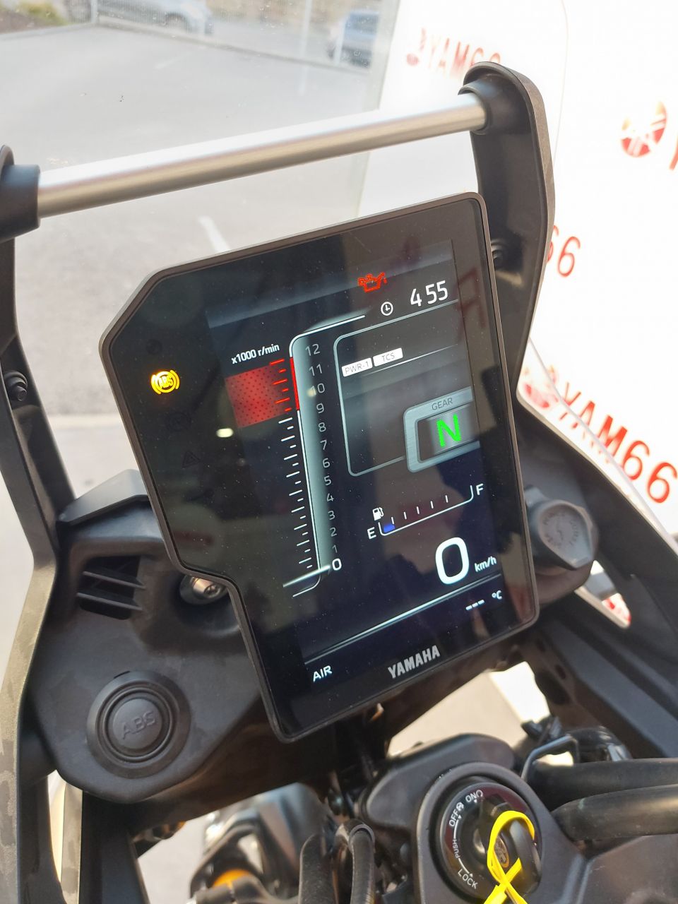 YAMAHA XTZ TENERE 700 4