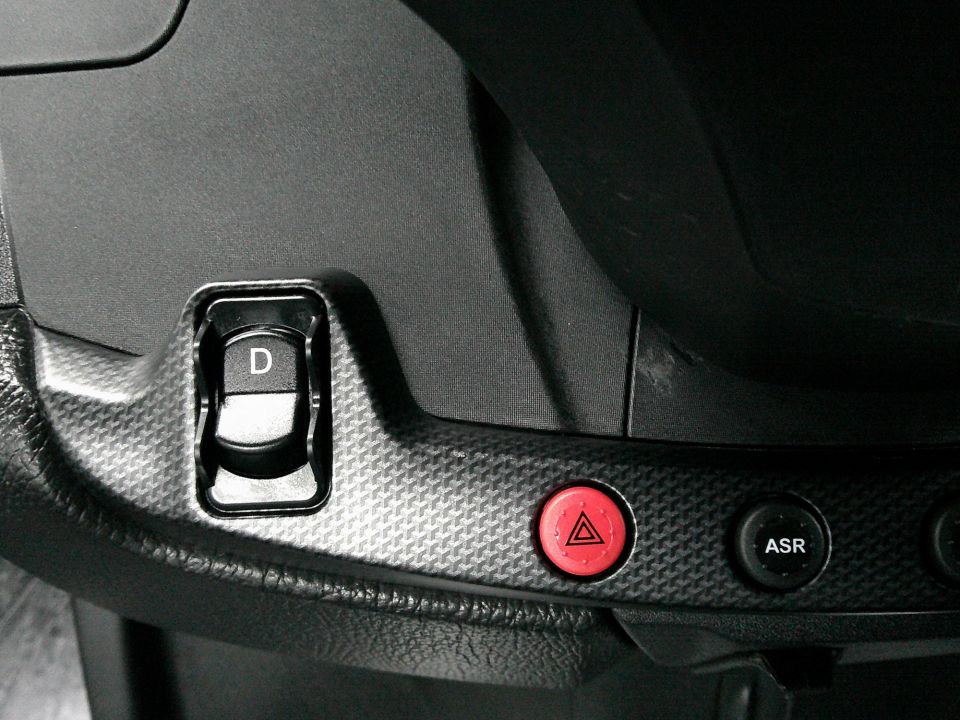 PIAGGIO MP3 500 HPE SPORT ADVANCED ABS ASR 4