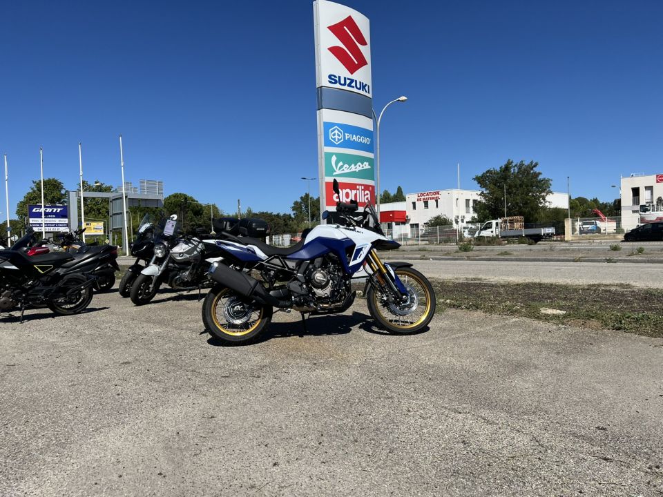 SUZUKI V-STROM 800DE 4