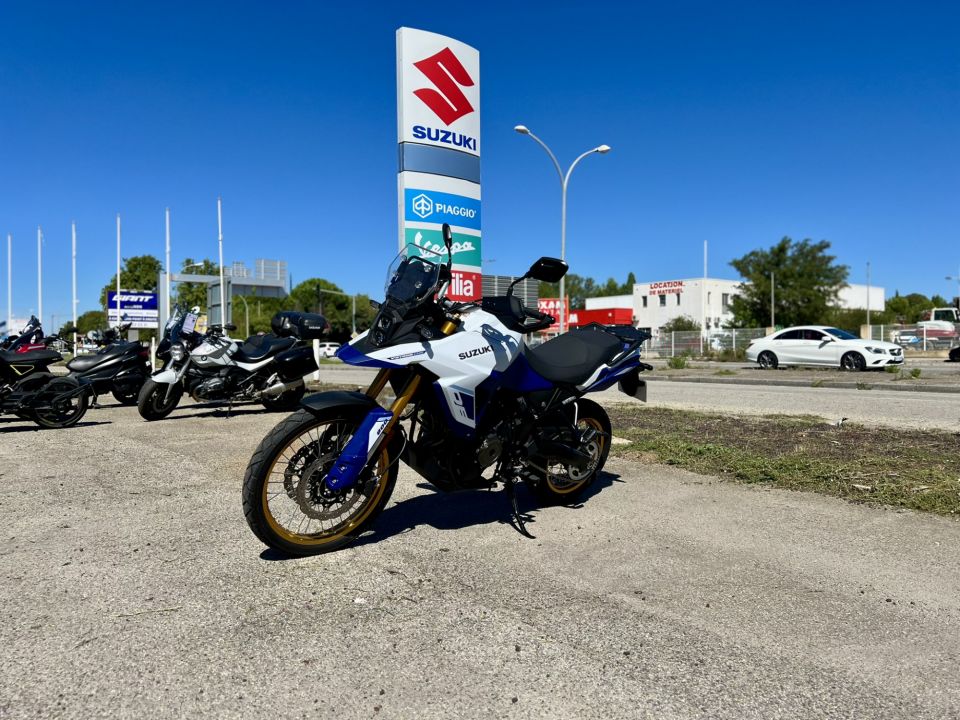 SUZUKI V-STROM 800DE 4