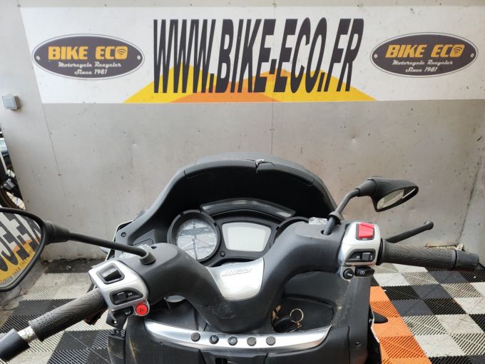 PIAGGIO MP3 500 ABS/ASR 4