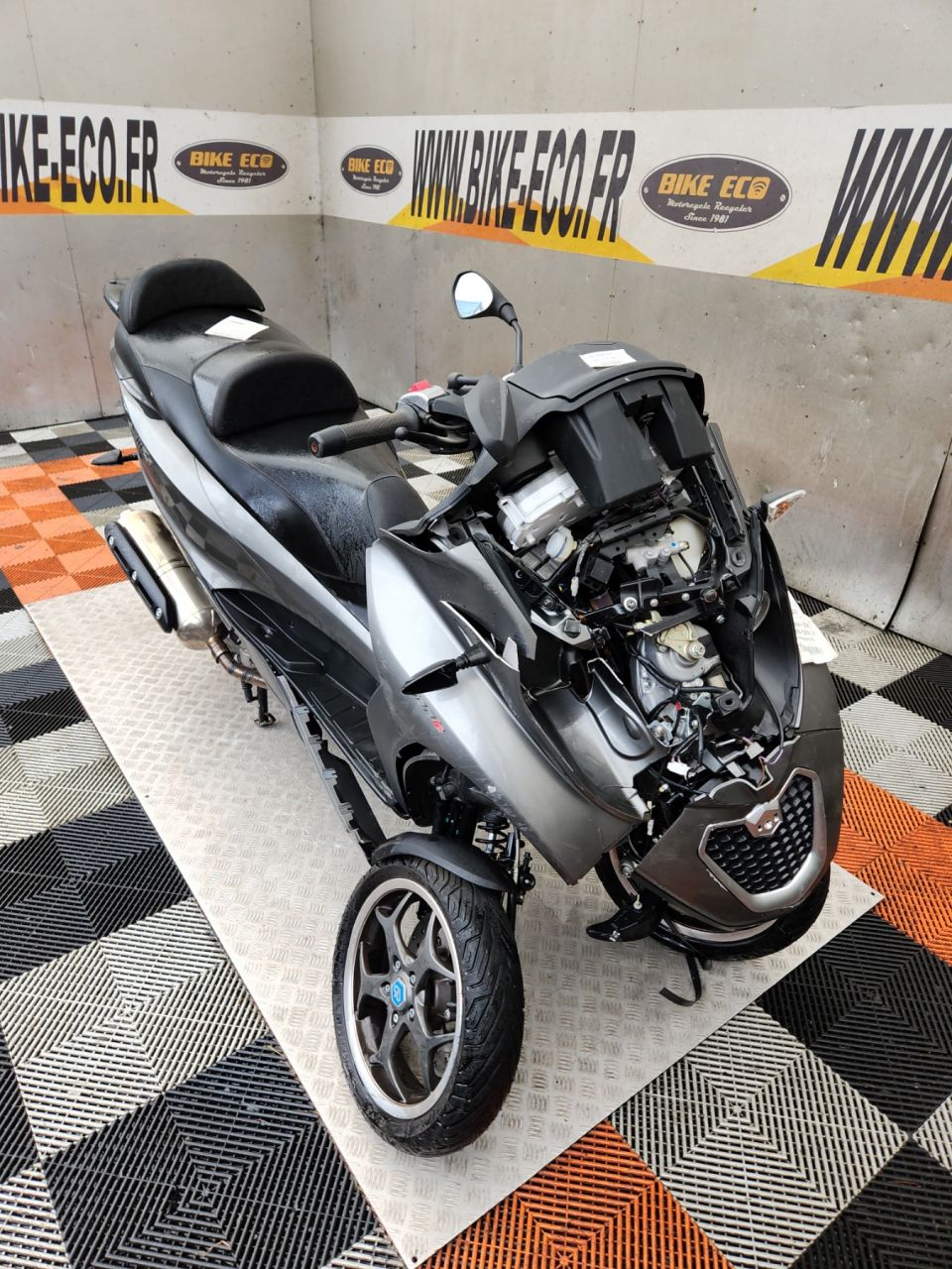 PIAGGIO MP3 500 ABS/ASR 4