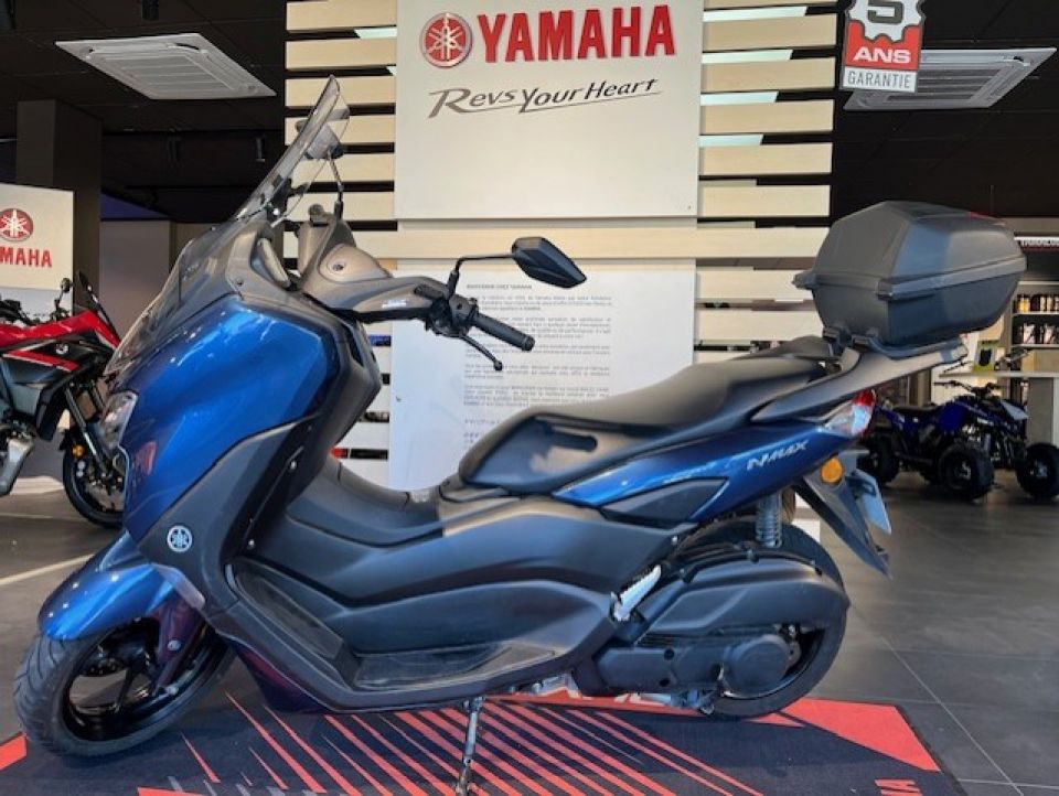 YAMAHA NMAX 125 4