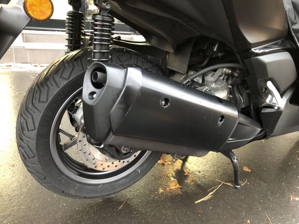 YAMAHA XMAX 300 Tech Max 4