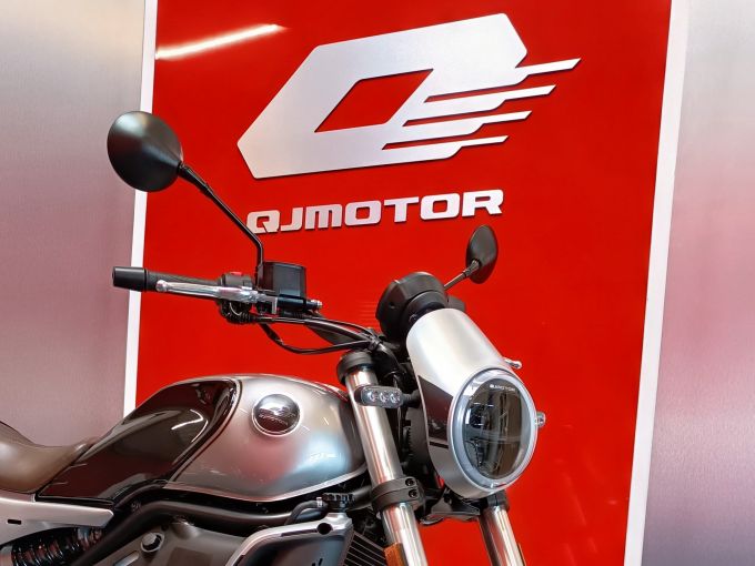 QJ MOTOR SRV 550 4
