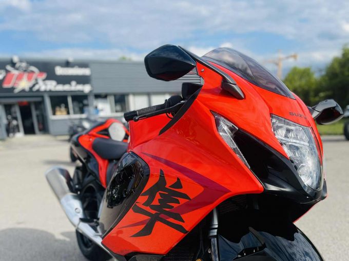 SUZUKI GSX-R 1300 HAYABUSA 4