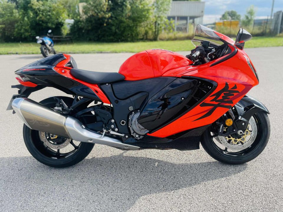 SUZUKI GSX-R 1300 HAYABUSA 4
