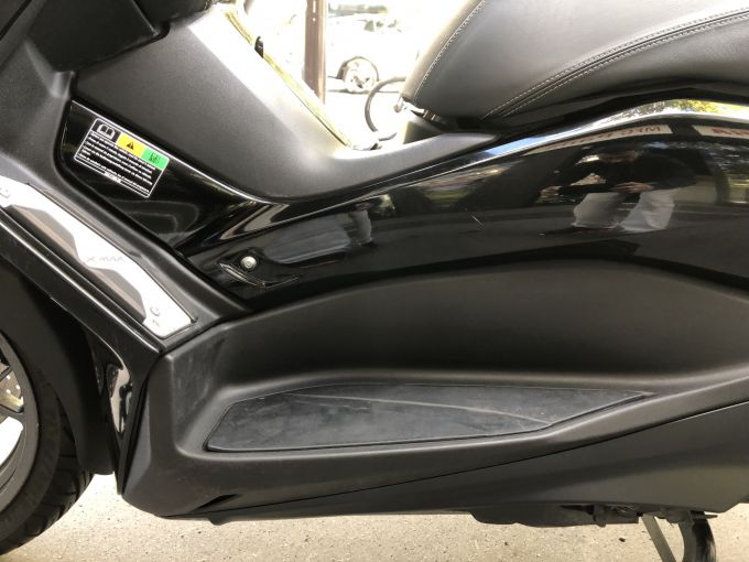 YAMAHA XMAX 125 4