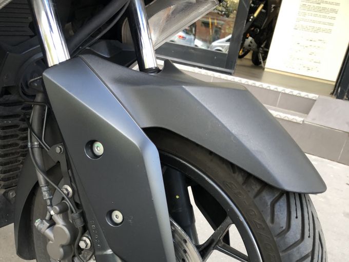 YAMAHA XMAX 125 4