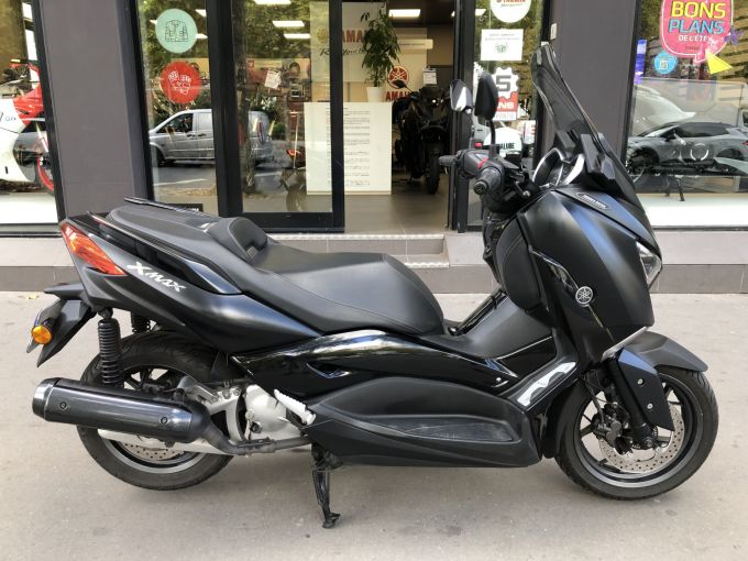 YAMAHA XMAX 125 4