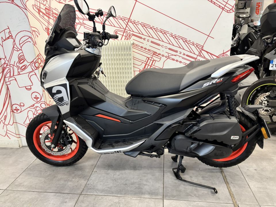 APRILIA SR 125 GT 4
