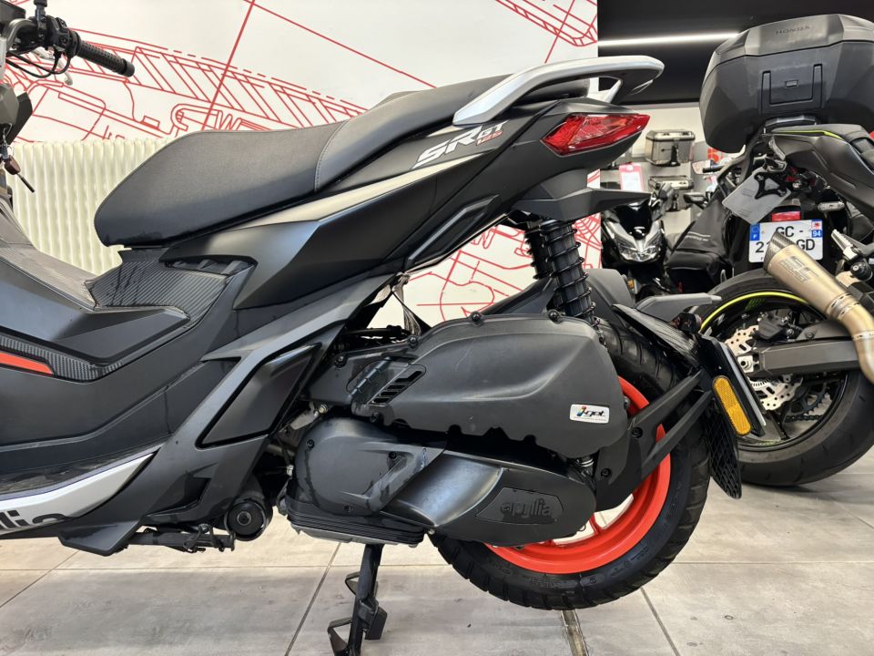 APRILIA SR 125 GT 4